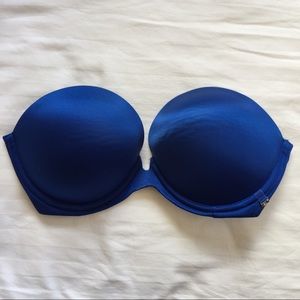 Victoria’s Secret Convertible Strapless Bra